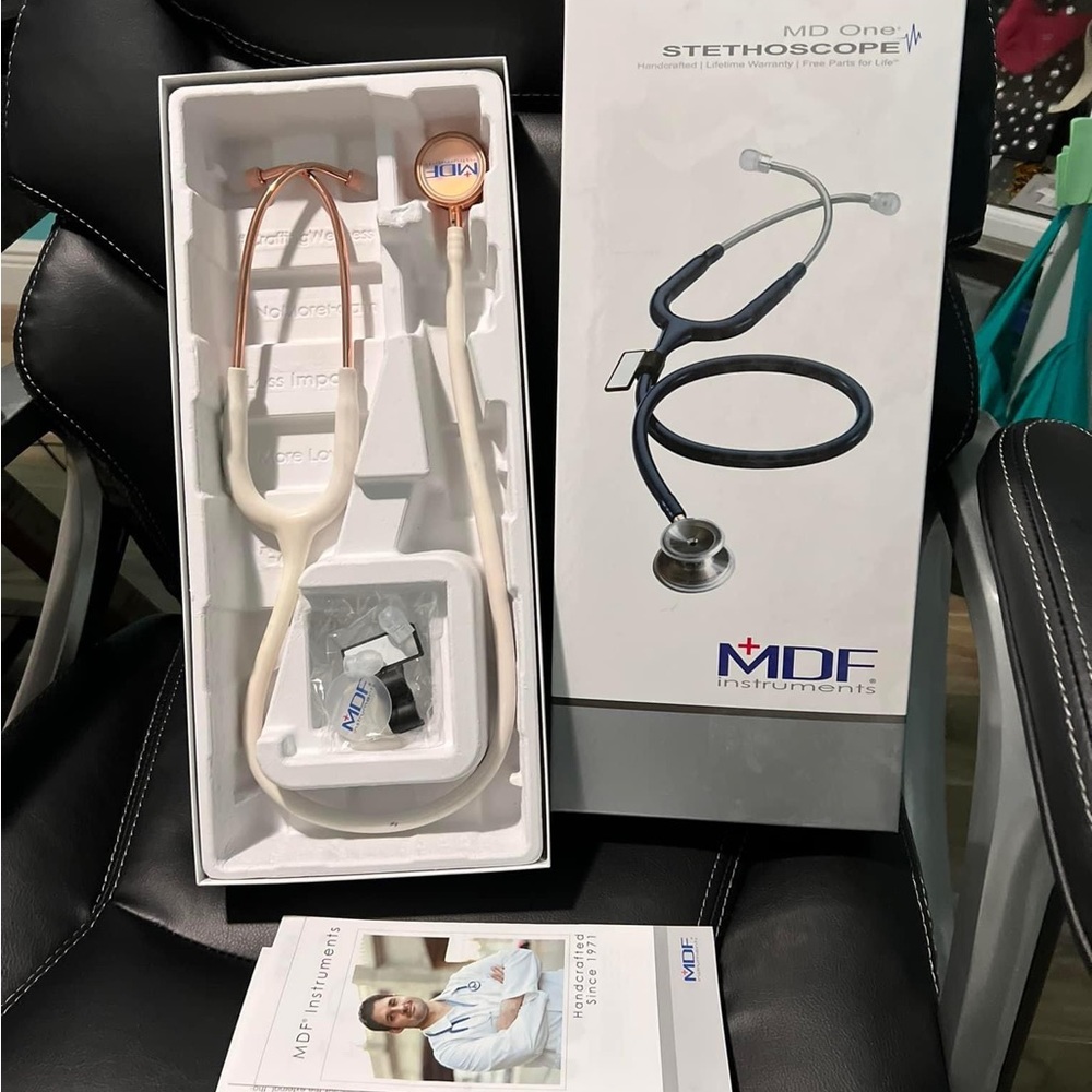 MDF Pediatric Stethoscope White/Rose Gold